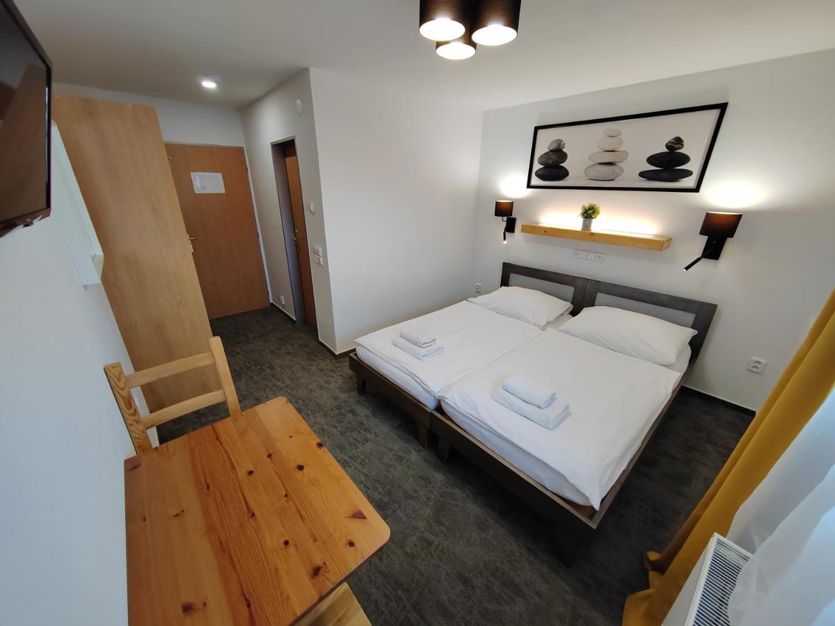 Hotel Anton Telc Ngoại thất bức ảnh